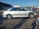 Toyota Camry Se Image 10