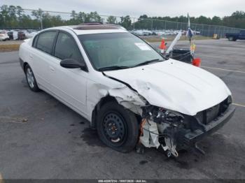  Salvage Nissan Altima