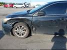 Toyota Camry Se Image 9