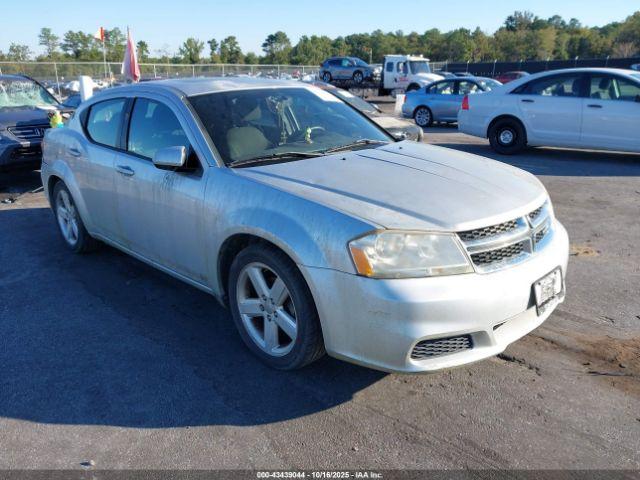  Salvage Dodge Avenger
