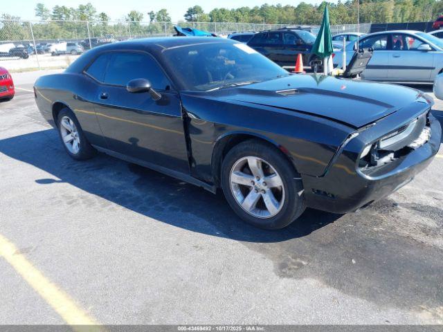  Salvage Dodge Challenger