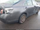 Toyota Camry Le Image 10