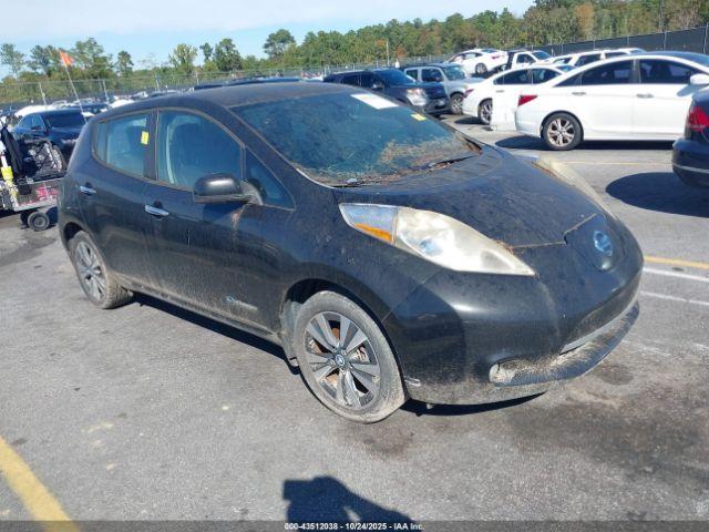  Salvage Nissan LEAF