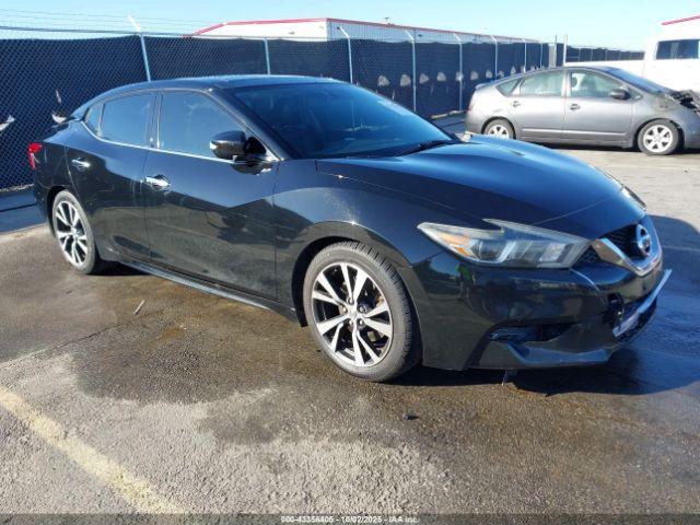  Salvage Nissan Maxima