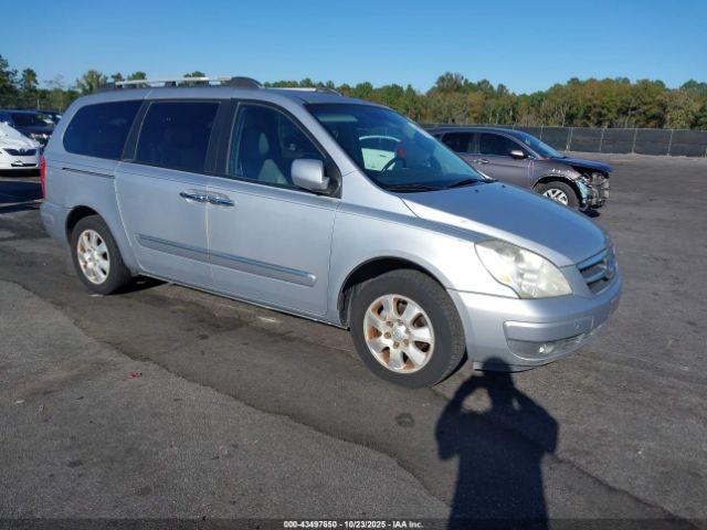  Salvage Hyundai Entourage