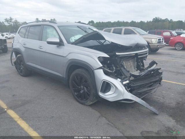  Salvage Volkswagen Atlas