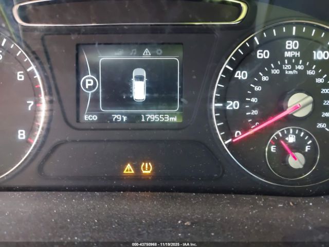 Kia Sorento 3.3l Lx Image 2