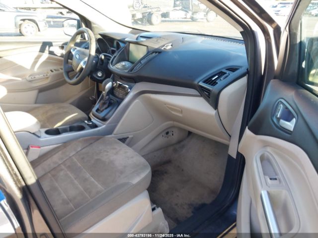 Ford Escape Se Image 8