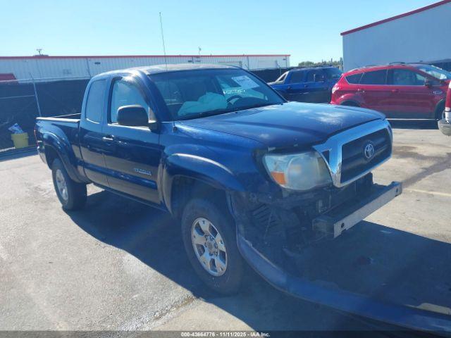  Salvage Toyota Tacoma