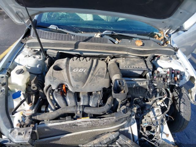 Kia Optima Ex Image 11