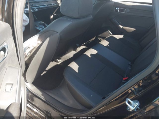 Honda Civic Sport Image 16