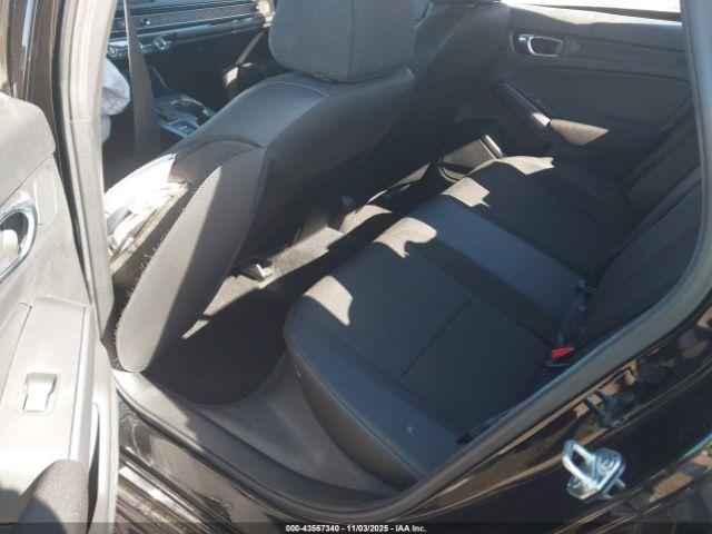 Honda Civic Sport Image 16