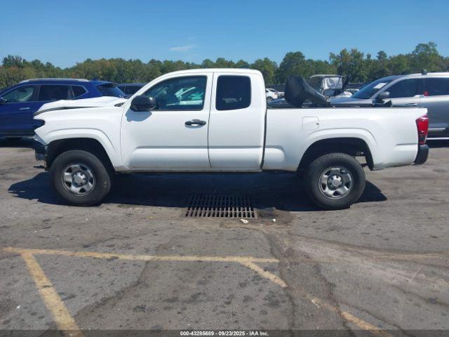 Toyota Tacoma Sr Image 17