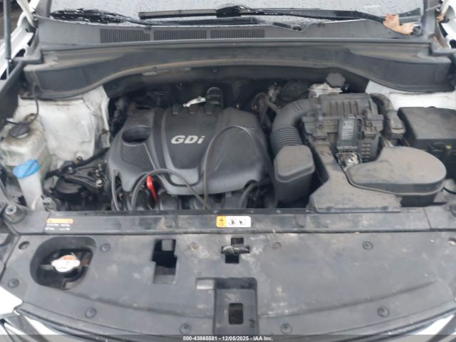 Hyundai SANTA FE 2.4l Image 2