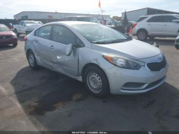  Salvage Kia Forte