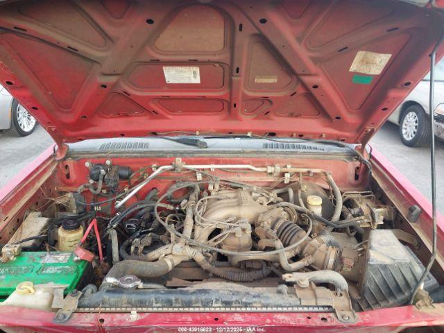 Nissan Frontier Se-v6 Image 6