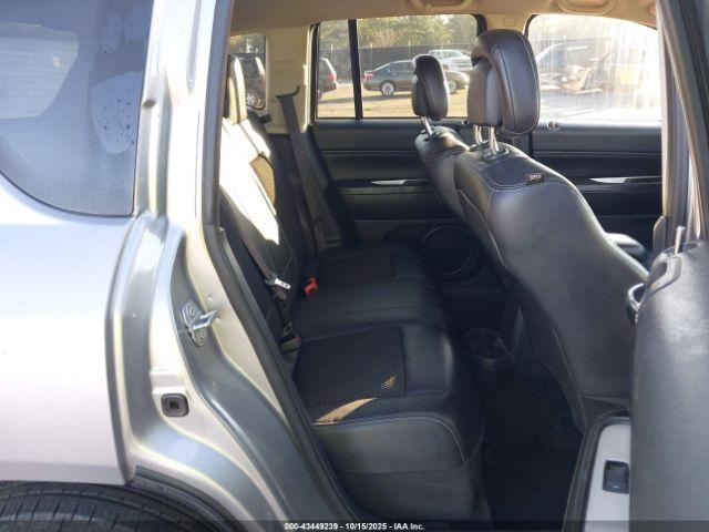 Jeep Compass Latitude Image 4