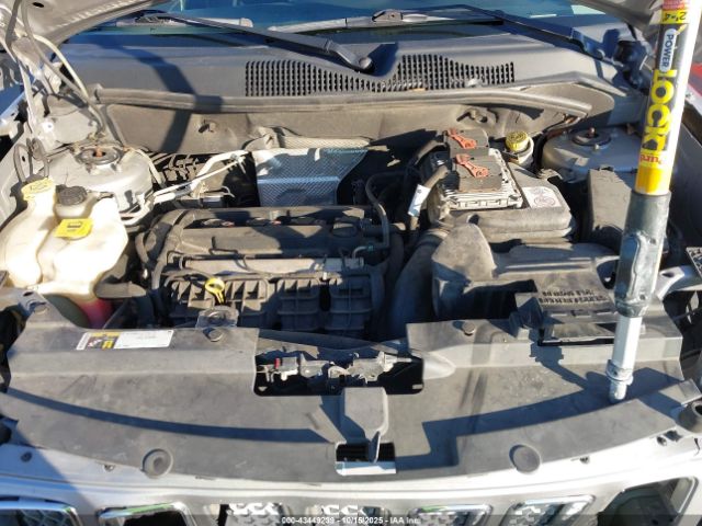 Jeep Compass Latitude Image 3