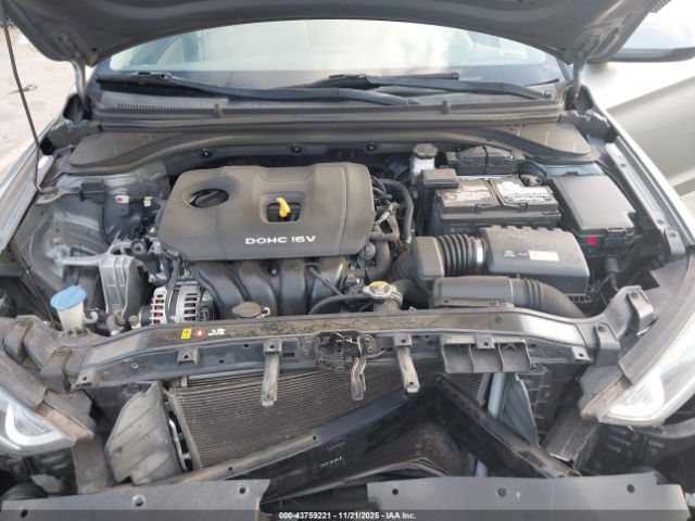 Hyundai ELANTRA Se Image 12