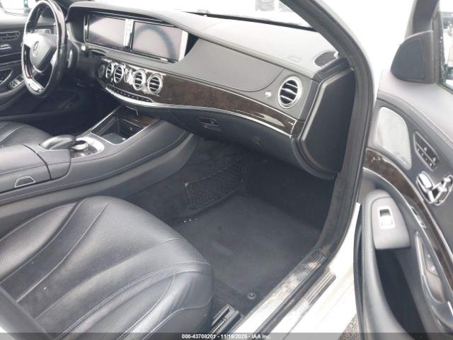Mercedes-Benz S-Class Image 11