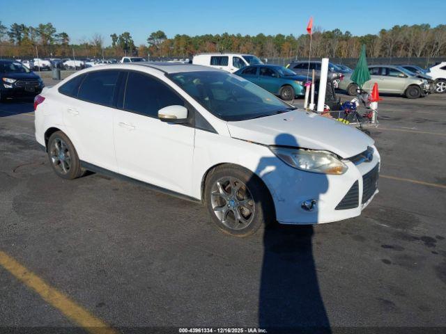  Salvage Ford Focus