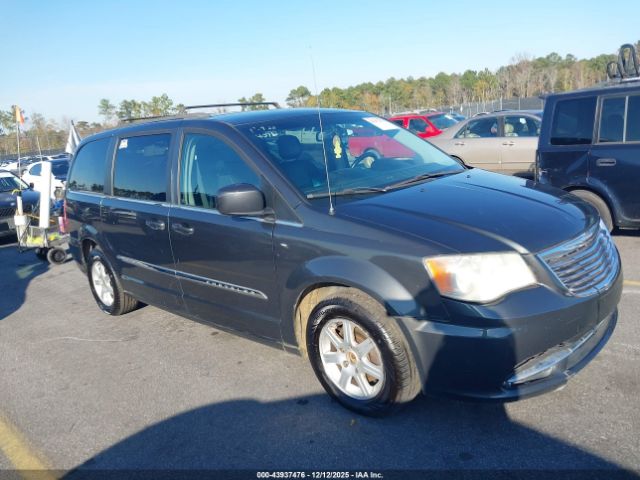 Chrysler Town & Country Touring Image 1
