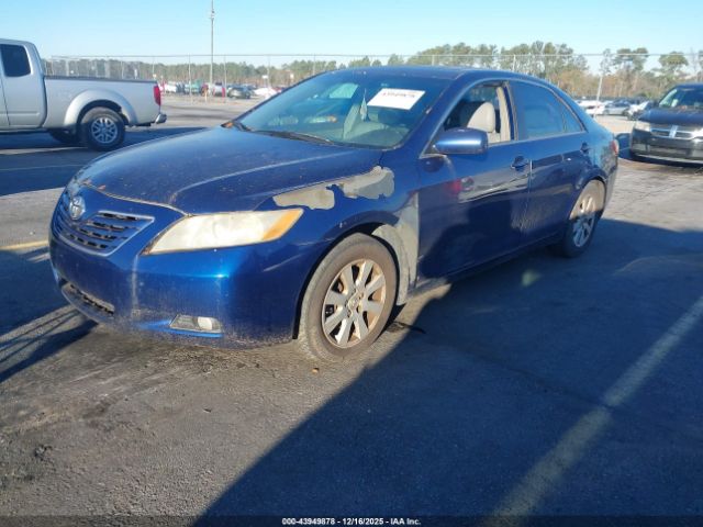 Toyota Camry Xle Image 2