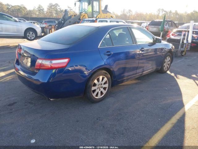 Toyota Camry Xle Image 3