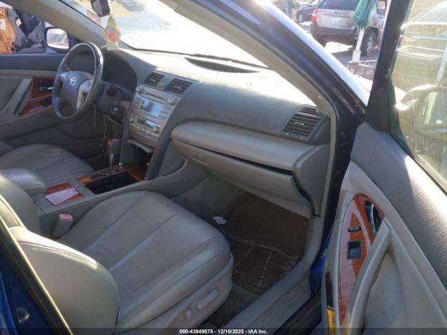 Toyota Camry Xle Image 6