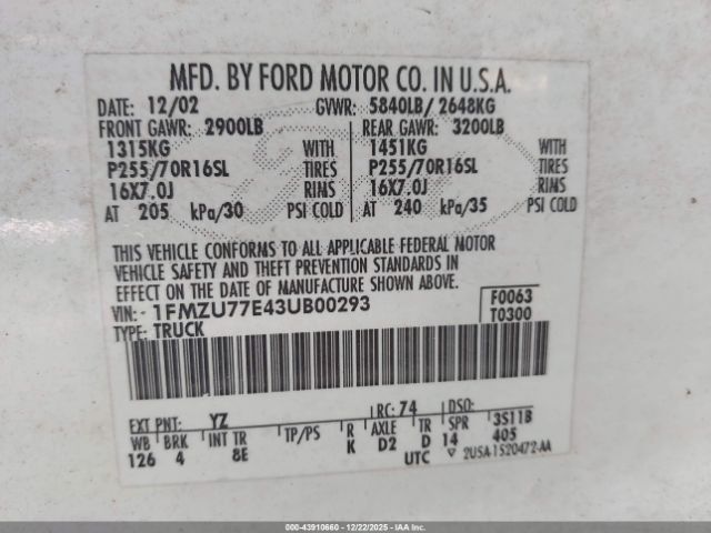 Ford Explorer Image 7