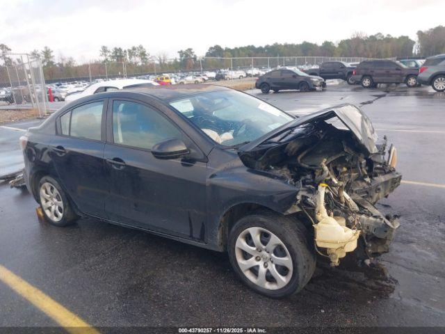  Salvage Mazda Mazda3
