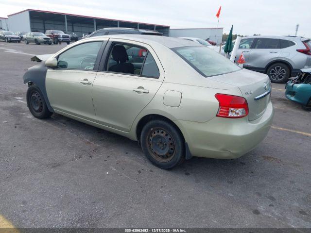 Toyota Yaris Image 11