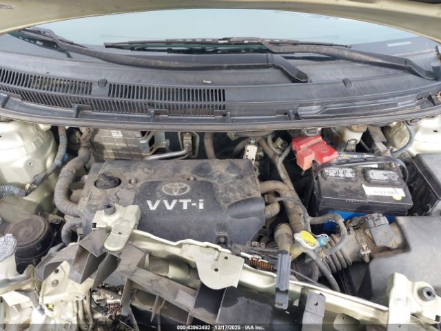 Toyota Yaris Image 6