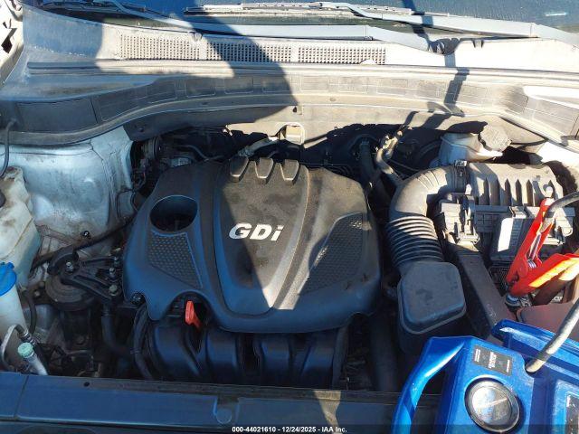 Hyundai SANTA FE 2.4l Image 8