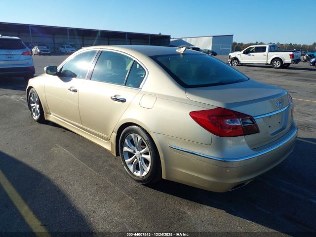 Hyundai Genesis 3.8 Image 4