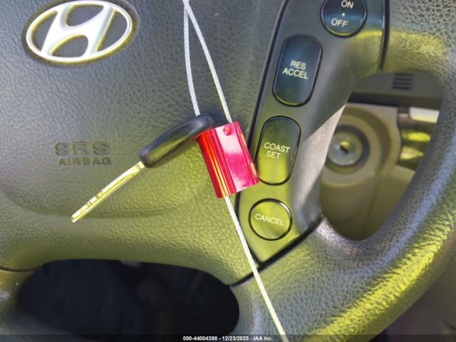 Hyundai SANTA FE Gls Image 10