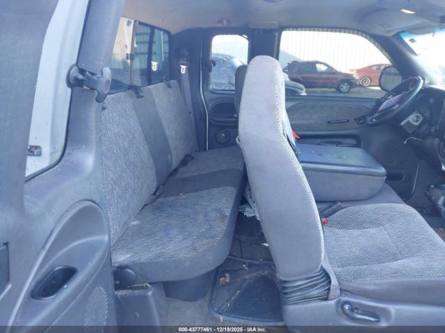 Dodge Ram 1500 St Image 11