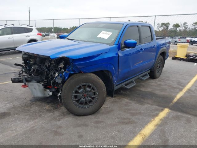Nissan Frontier Pro-4x 4x4 Image 12