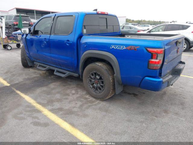 Nissan Frontier Pro-4x 4x4 Image 13