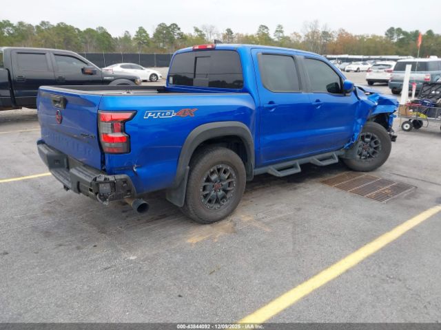 Nissan Frontier Pro-4x 4x4 Image 14