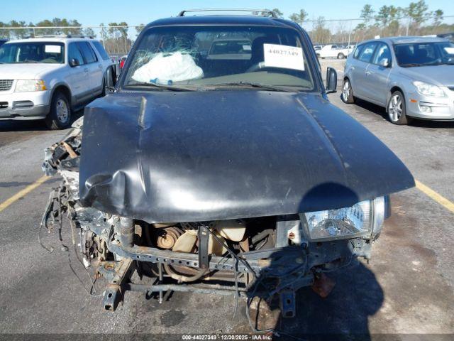 Toyota 4Runner Sr5 V6 Limited Image 2