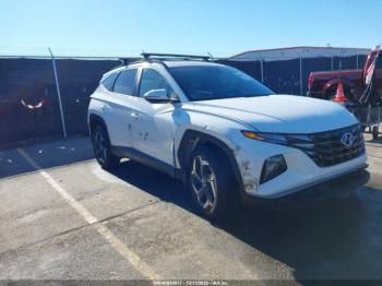  Salvage Hyundai TUCSON