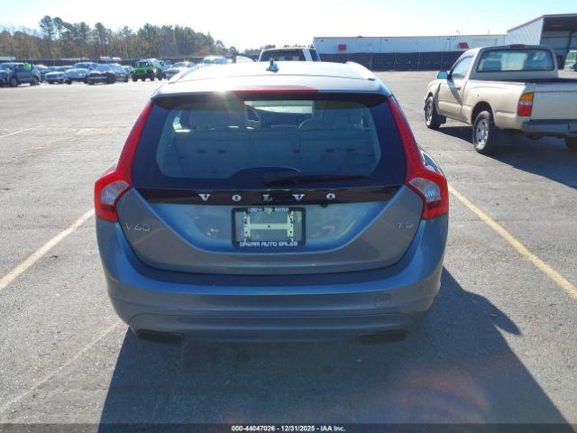 Volvo V60 T5 Drive-e Premier Image 13