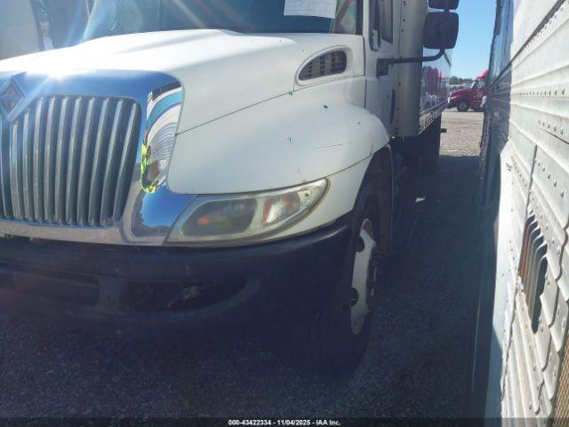 International 4000 4300 Image 12