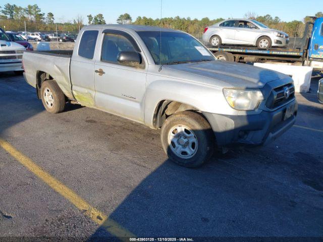 Salvage Toyota Tacoma