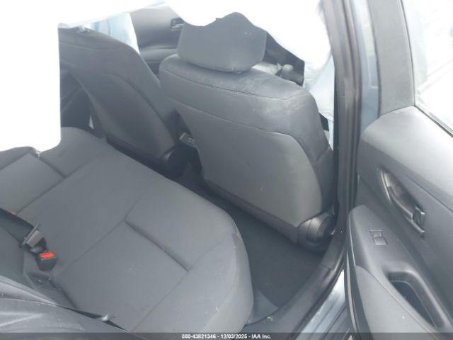 Toyota Corolla Le Image 10