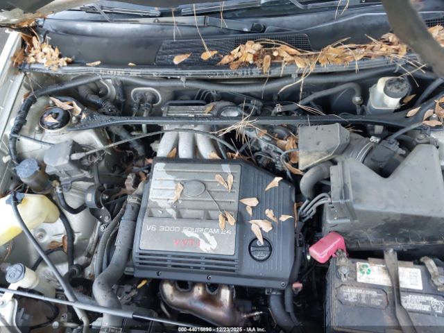 Toyota Highlander V6 Image 9