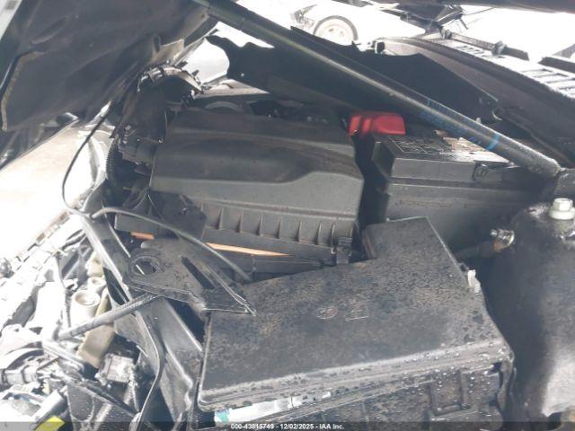 Lincoln Continental Reserve Image 8