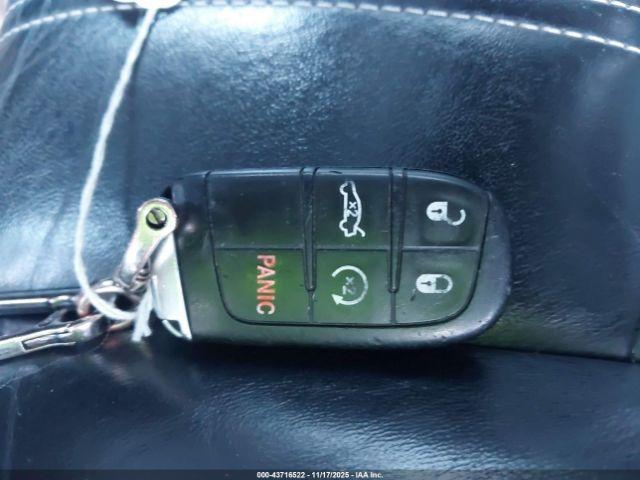 Chrysler 300 300s Image 10