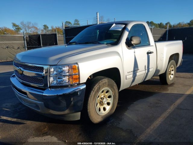 Chevrolet Silverado 1500 Work Truck Image 3
